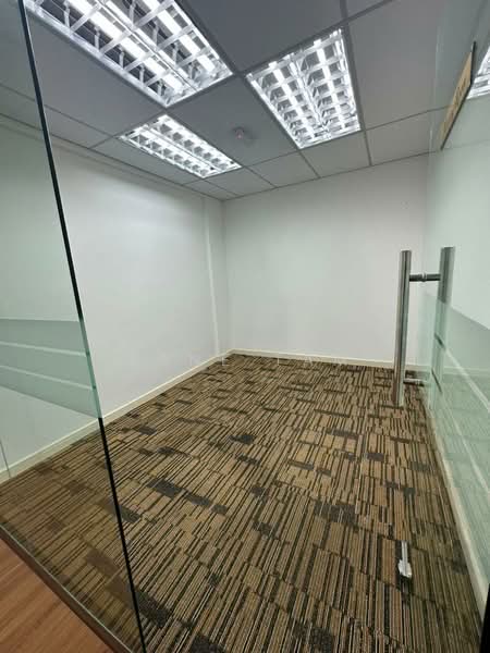 Shop / Office for Rent in Bay Avenue (Bayan Lepas) - Zane Tam - Interior - PropertyGuru.com.my