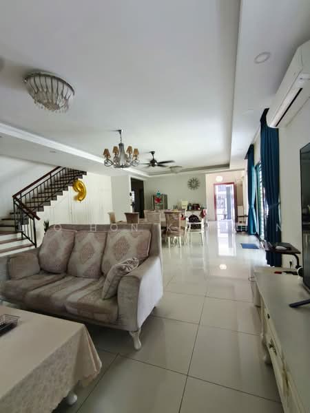 2-storey Terraced House for Sale in Denai Alam (Shah Alam) - Leo Hon Kah Hin - Living Room - PropertyGuru.com.my