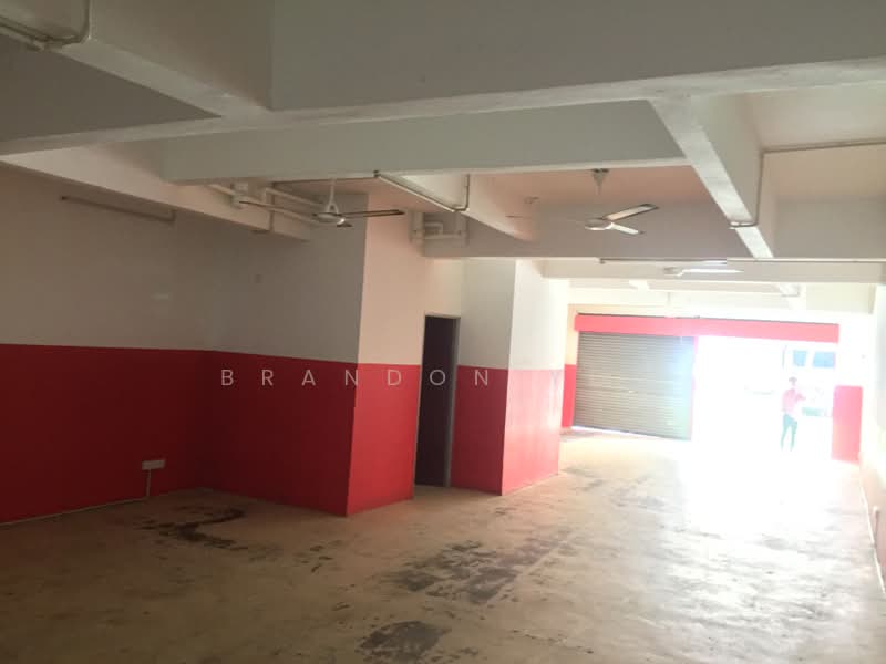 Kedai untuk Disewa di Kampung Baru Seri Kembangan (Seri Kembangan) - Brandon Yee - Interior - PropertyGuru.com.my