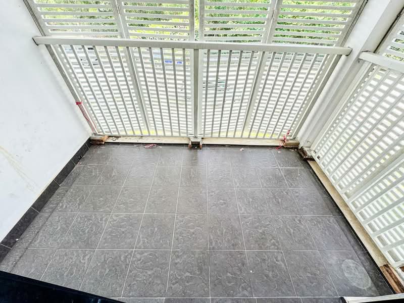 Rumah Teres 2 Tingkat untuk Dijual di Abadi Heights (Puchong) - Hazwan Hilmi - Balcony - PropertyGuru.com.my