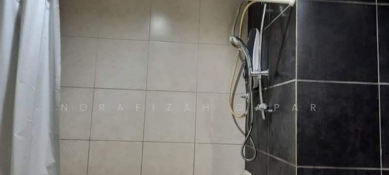 Service Residence for Rent at D'Pulze Cyberjaya - NoraFizah Gapar - Bathroom - PropertyGuru.com.my