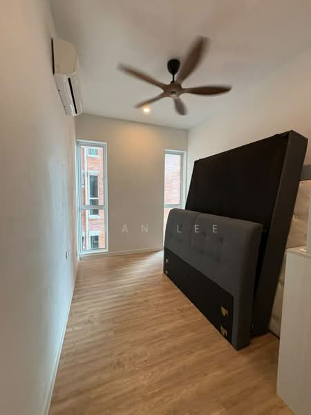 Condominium for Sale at Sg Long Residence - Alan Lee - Bedroom - PropertyGuru.com.my