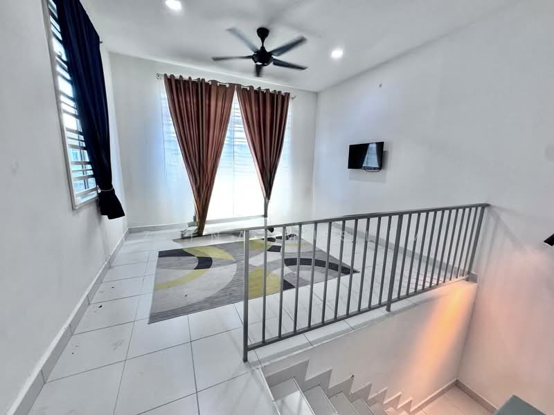 2.5-storey Terraced House for Sale in Skudai (Johor) - Azlina Muslim - Living Room - PropertyGuru.com.my