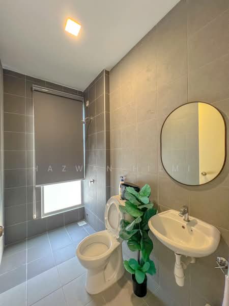 Rumah Teres 2 Tingkat untuk Dijual di Eco Forest (Semenyih) - Hazwan Hilmi - Bathroom - PropertyGuru.com.my