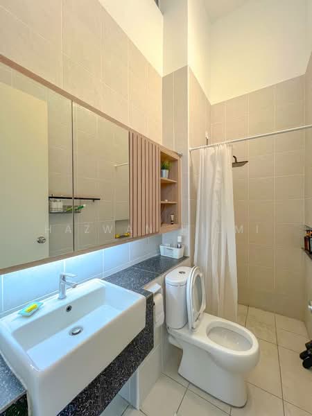 Rumah Teres 2 Tingkat untuk Dijual di Eco Forest (Semenyih) - Hazwan Hilmi - Bathroom - PropertyGuru.com.my