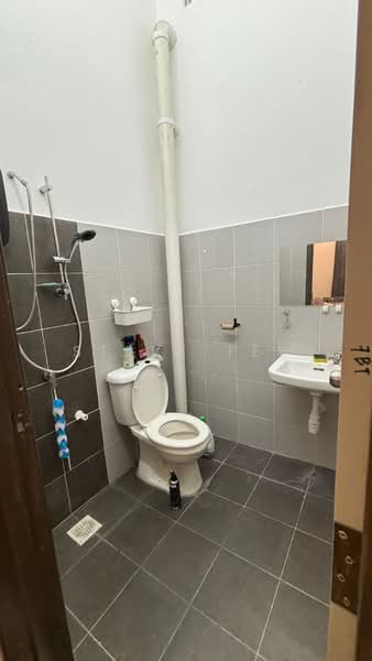 Rumah Teres 1 Tingkat untuk Dijual di Tangkak (Johor) - Steve Tey - Bathroom - PropertyGuru.com.my