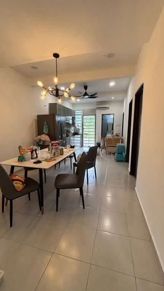 Rumah Teres 1 Tingkat untuk Dijual di Tangkak (Johor) - Steve Tey - Dining Room - PropertyGuru.com.my