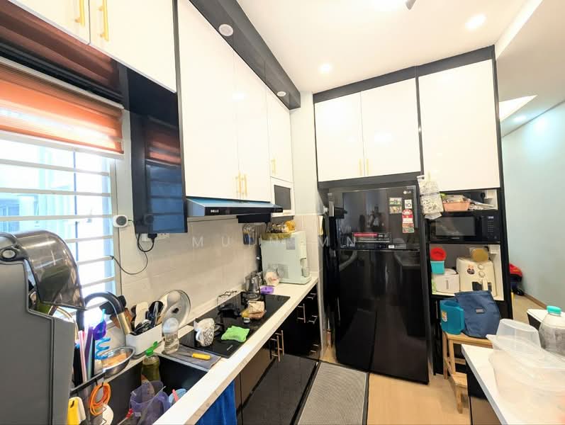 Apartment for Sale at Kemuning Idaman - Muin Mn - Kitchen - PropertyGuru.com.my
