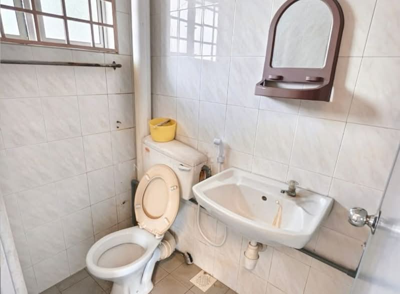 Rumah Teres 2.5 Tingkat untuk Dijual di Taman Sri Sinar (Segambut) - Vincent Goh - Bathroom - PropertyGuru.com.my