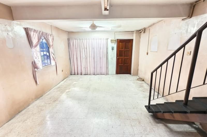 Rumah Teres 2.5 Tingkat untuk Dijual di Taman Sri Sinar (Segambut) - Vincent Goh - Living Room - PropertyGuru.com.my