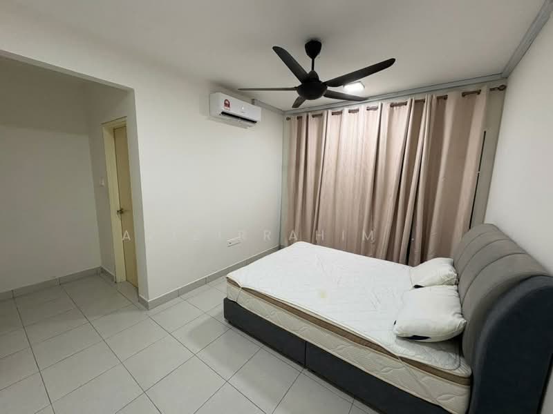 Condominium for Sale at Aspire Residence - Azizirrahim . - Bedroom - PropertyGuru.com.my