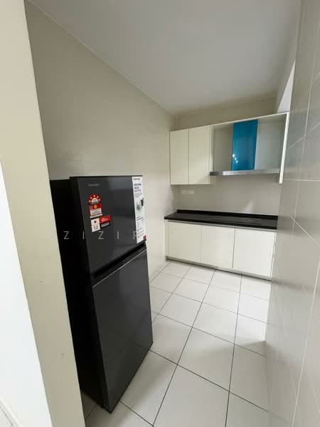 Condominium for Sale at Aspire Residence - Azizirrahim . - Kitchen - PropertyGuru.com.my