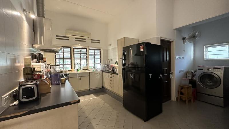 Bungalow House untuk Dijual di Taman Lucky (Bangsar) - Tian Soon Tan - PropertyGuru.com.my