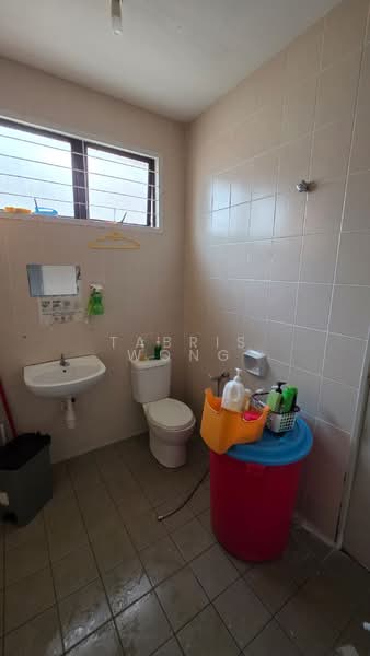2-storey Terraced House for Sale in Kota Bayuemas (Klang) - Tabris Wong - Bathroom - PropertyGuru.com.my