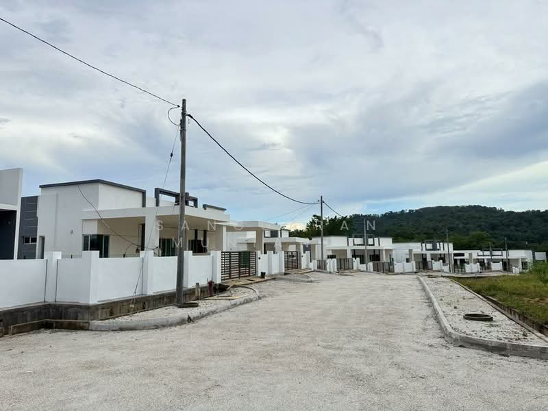 Semi-Detached House for Sale in Kulim (Kedah) - Sanggaran Muniandy - Exterior - PropertyGuru.com.my