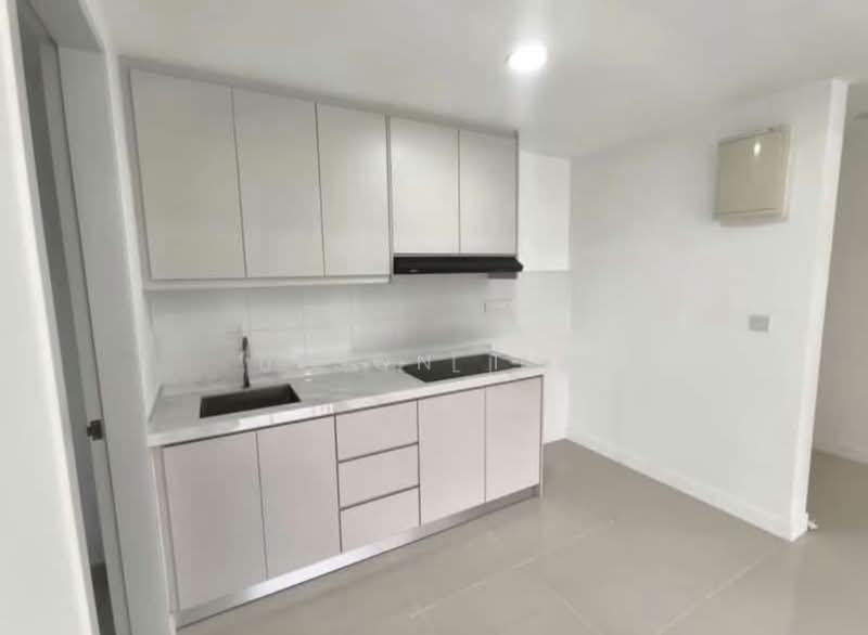 Condominium for Sale at The Holmes 1 - Tyson Tan - Kitchen - PropertyGuru.com.my