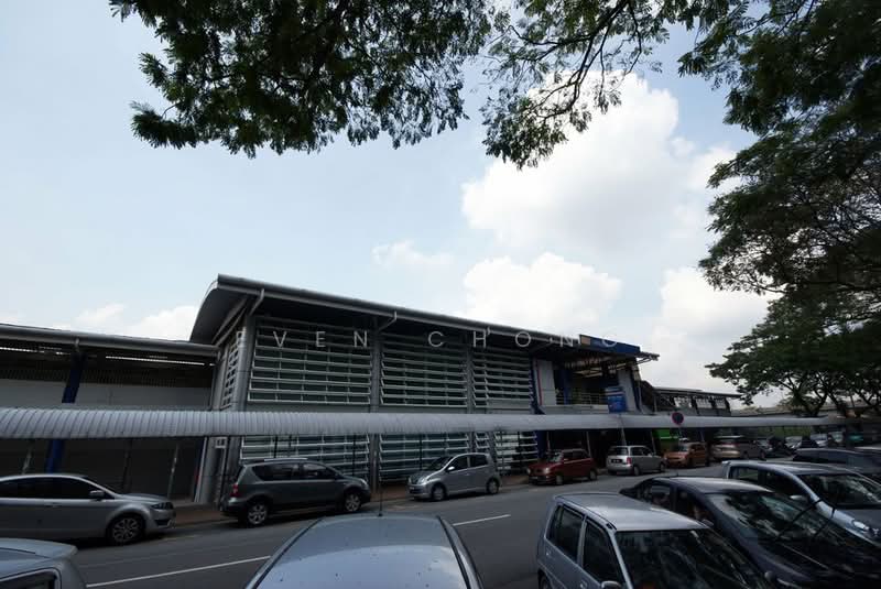 Pangsapuri untuk Dijual di Taman Miharja Apartment (LRT Miharja) - Even Chong - Exterior - PropertyGuru.com.my