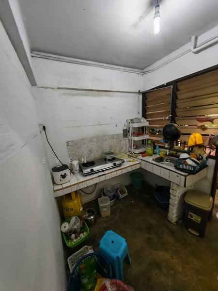 Pangsapuri untuk Dijual di Taman Miharja Apartment (LRT Miharja) - Even Chong - Kitchen - PropertyGuru.com.my