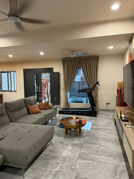 2-storey Terraced House for Sale in Kota Bayuemas (Klang) - Tabris Wong - Living Room - PropertyGuru.com.my