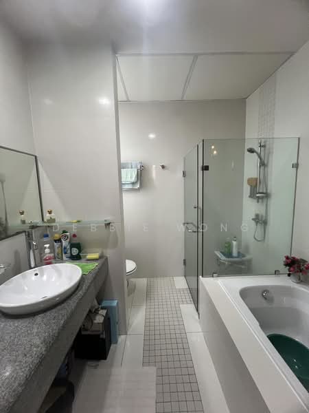Condominium for Sale at Kiaramas Ayuria - Debbie Wong - Bathroom - PropertyGuru.com.my