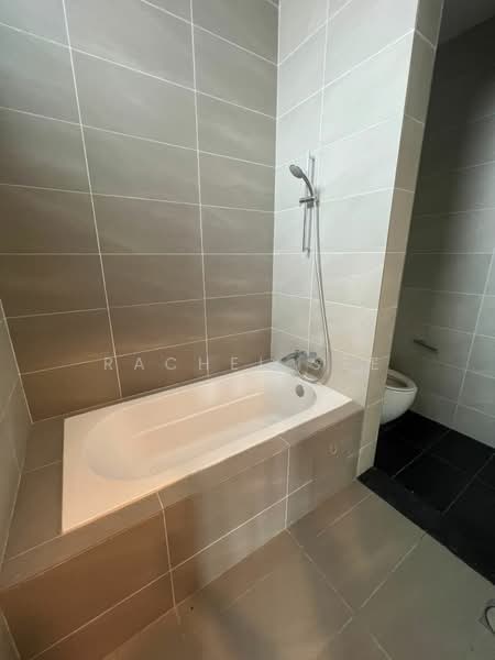 Semi-Detached House for Rent in Eco Botanic (Iskandar Puteri (Nusajaya)) - Rachel See - Bathroom - PropertyGuru.com.my