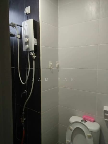 Service Residence for Rent at Larkin Heights - Sam Yap - Bathroom - PropertyGuru.com.my