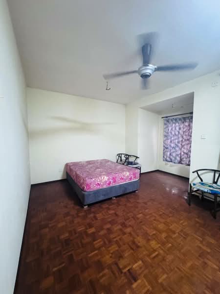 2-storey Terraced House for Sale in Taman Damansara Aliff (Tampoi) - Ameerul Azrie - Bedroom - PropertyGuru.com.my