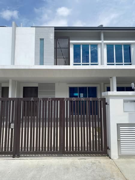 2-storey Terraced House for Sale in Kota Bayuemas (Klang) - Ang Agnes - PropertyGuru.com.my