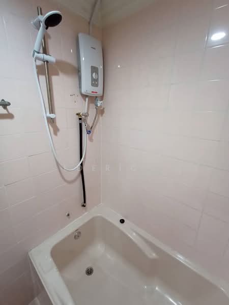 Condominium for Sale at Villa Condominium - Ederic . - PropertyGuru.com.my