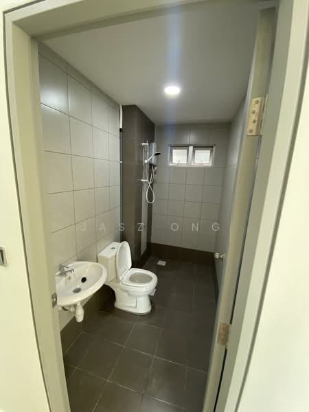 Servis Apartment untuk Disewa di One 49 Residence - Jasz Ong - Bathroom - PropertyGuru.com.my