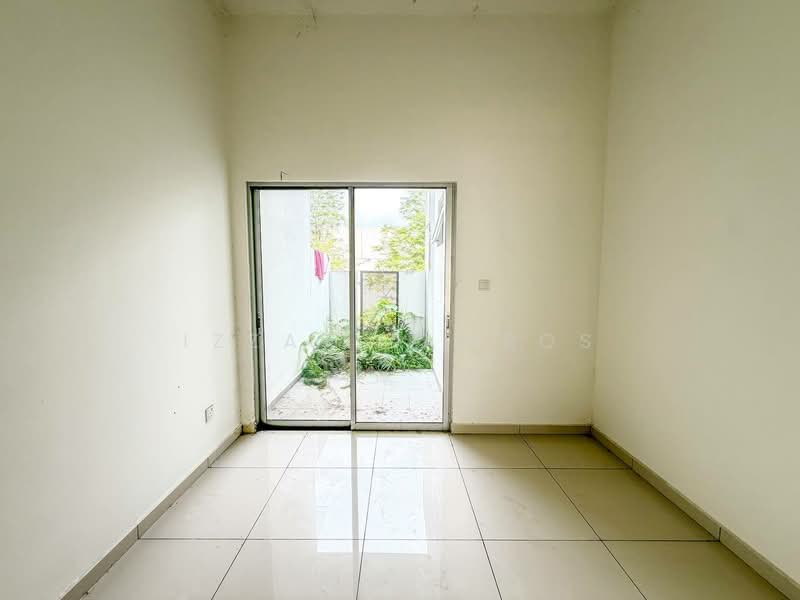 2-storey Terraced House for Sale in Bandar Gamuda Gardens (Rawang) - Izzat Zamros - Interior - PropertyGuru.com.my