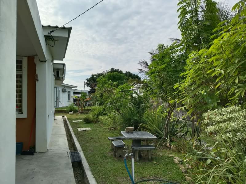 Rumah Berkembar untuk Dijual di Kulim (Kedah) - Azura Ghani - Exterior - PropertyGuru.com.my