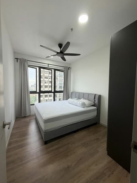 Servis Apartment untuk Disewa di Sunway Belfield - Sying Ho - Bedroom - PropertyGuru.com.my