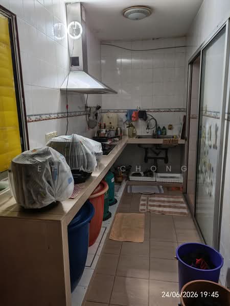 Rumah Teres 2 Tingkat untuk Dijual di Bandar Puteri Klang (Klang) - Ethan Chong - Kitchen - PropertyGuru.com.my