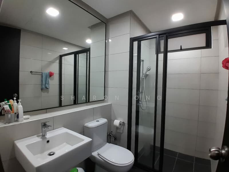 Service Residence for Rent at The Tamarind - Sharon Ong - Bathroom - PropertyGuru.com.my