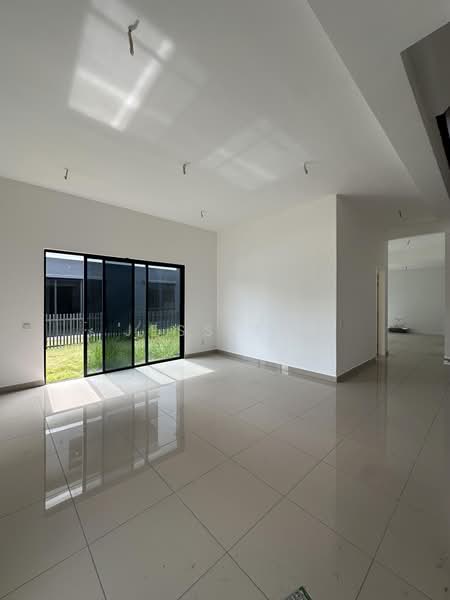 Semi-Detached House for Sale in Eco Ardence (Setia Alam) - Jess Tee - Living Room - PropertyGuru.com.my