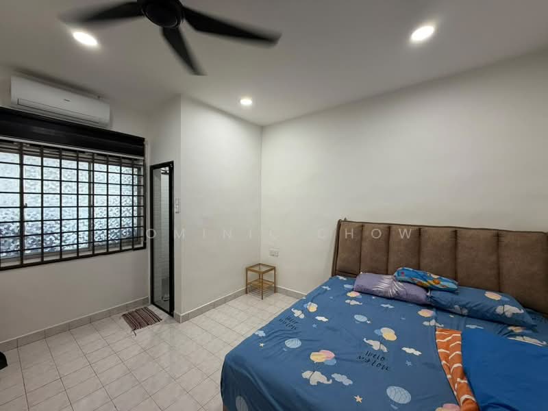 Semi-Detached House for Rent in Taman Megah Ria (Masai) - Dominic Chow - Bedroom - PropertyGuru.com.my