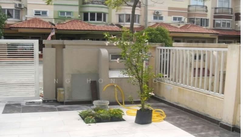 2.5-storey Terraced House for Sale in Puchong (Selangor) - Ng Hon Keong - Exterior - PropertyGuru.com.my