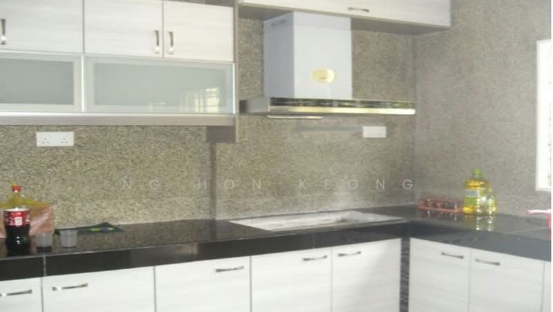 2.5-storey Terraced House for Sale in Puchong (Selangor) - Ng Hon Keong - Kitchen - PropertyGuru.com.my