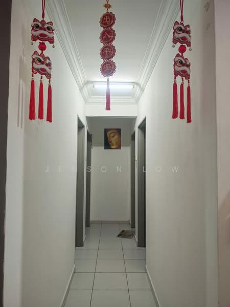 Apartment for Sale at Mandarina Court - Jenson Low - Corridor - PropertyGuru.com.my