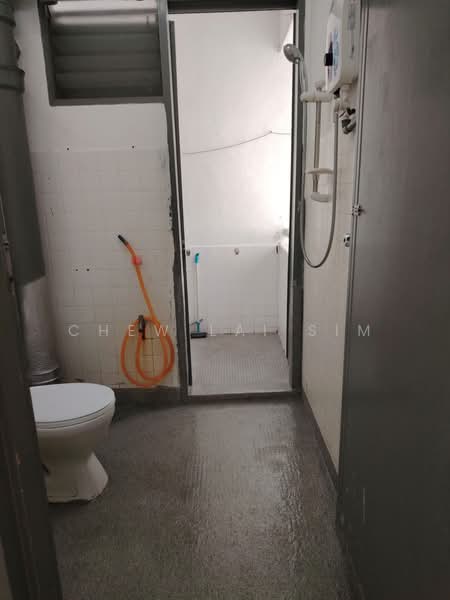 Apartment for Sale at Desa Green - Chew Lai Sim - Bathroom - PropertyGuru.com.my