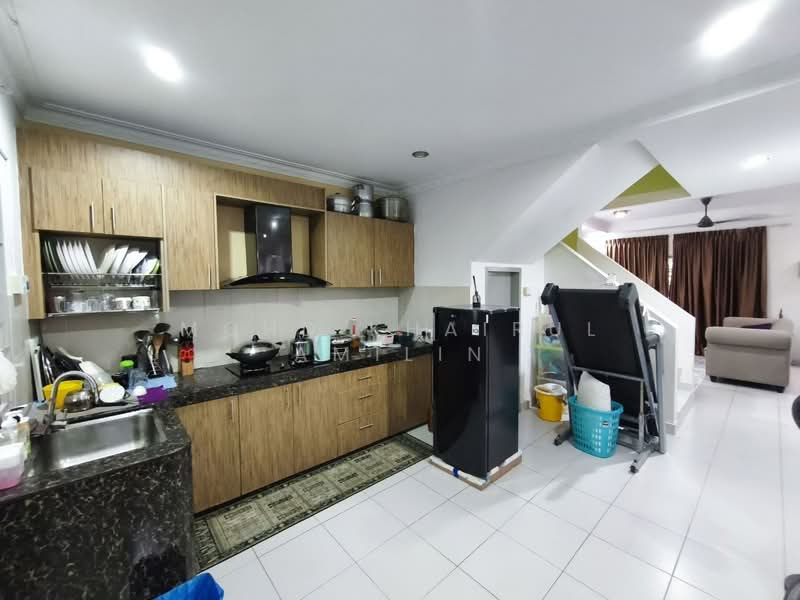 2-storey Terraced House for Sale in Bangi (Selangor) - Mohd Khairul Amilin - Kitchen - PropertyGuru.com.my