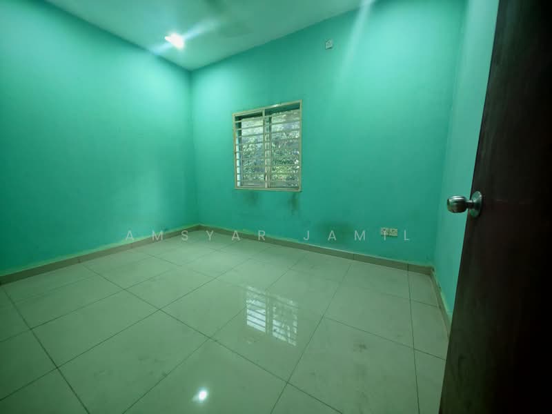 Bungalow for Rent in Kampung Idaman (Klang) - Amsyar Jamil - PropertyGuru.com.my