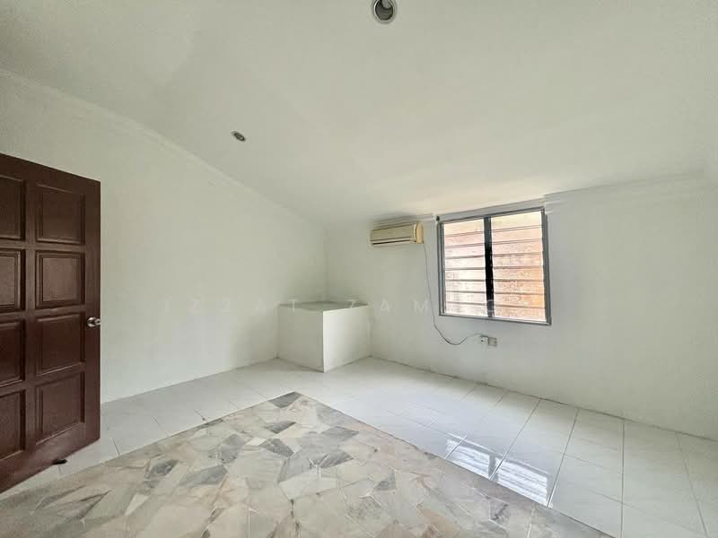 Rumah Teres 1.5 Tingkat untuk Dijual di Taman Alam Megah (Shah Alam) - Izzat Zamros - Interior - PropertyGuru.com.my