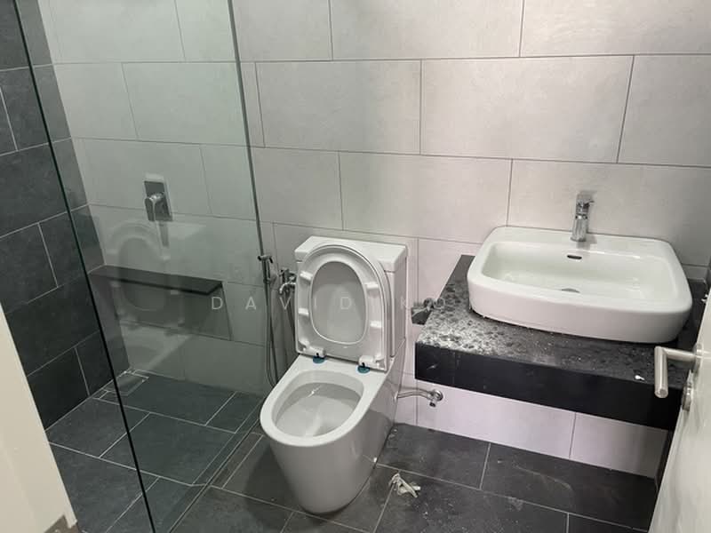 Service Residence for Rent at Paloma @ Tropicana Metropark - David Kok - Bathroom - PropertyGuru.com.my