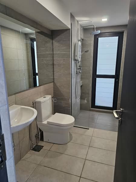 Servis Apartment untuk Disewa di Atwater : Service Residences - Jc Lee - Bathroom - PropertyGuru.com.my