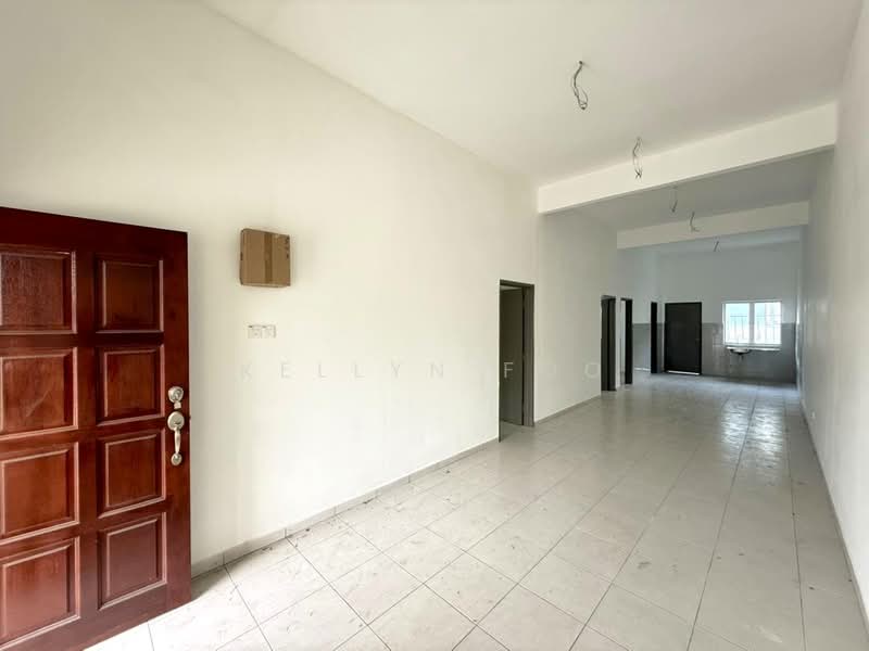Rumah Teres 1 Tingkat untuk Dijual di Durian Tunggal (Melaka) - Kellyn Foo - Entrance - PropertyGuru.com.my