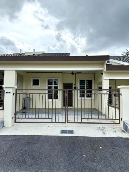 Rumah Teres 1 Tingkat untuk Dijual di Durian Tunggal (Melaka) - Kellyn Foo - Exterior - PropertyGuru.com.my