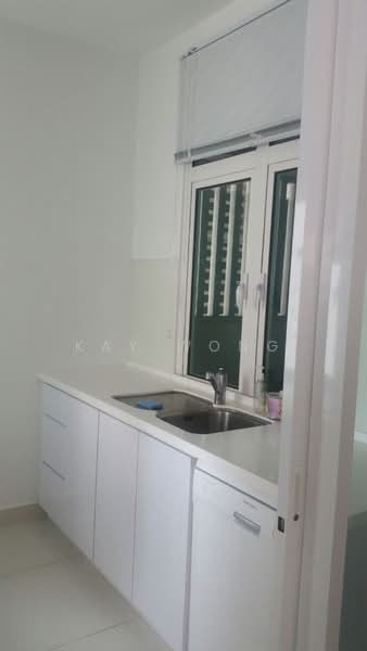 Condominium for Sale at Gurney Paragon - Kay Wong - Kitchen - PropertyGuru.com.my