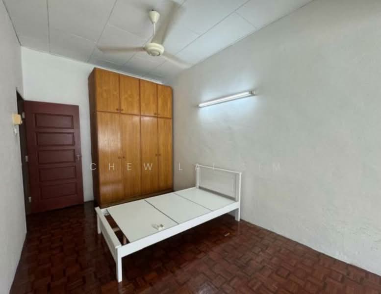 Rumah Teres 2 Tingkat untuk Disewa di Paya Terubong (Ayer Itam) - Chew Lai Sim - Bedroom - PropertyGuru.com.my